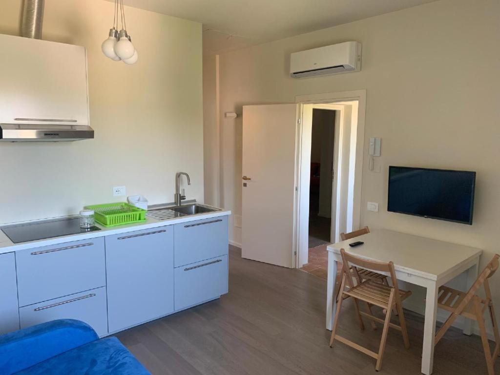 Ferienwohnung Bilocale Via Bandettini Lucca Exterior foto